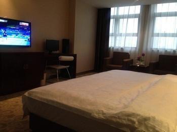 ووهان Provence Garden Hotel المظهر الخارجي الصورة